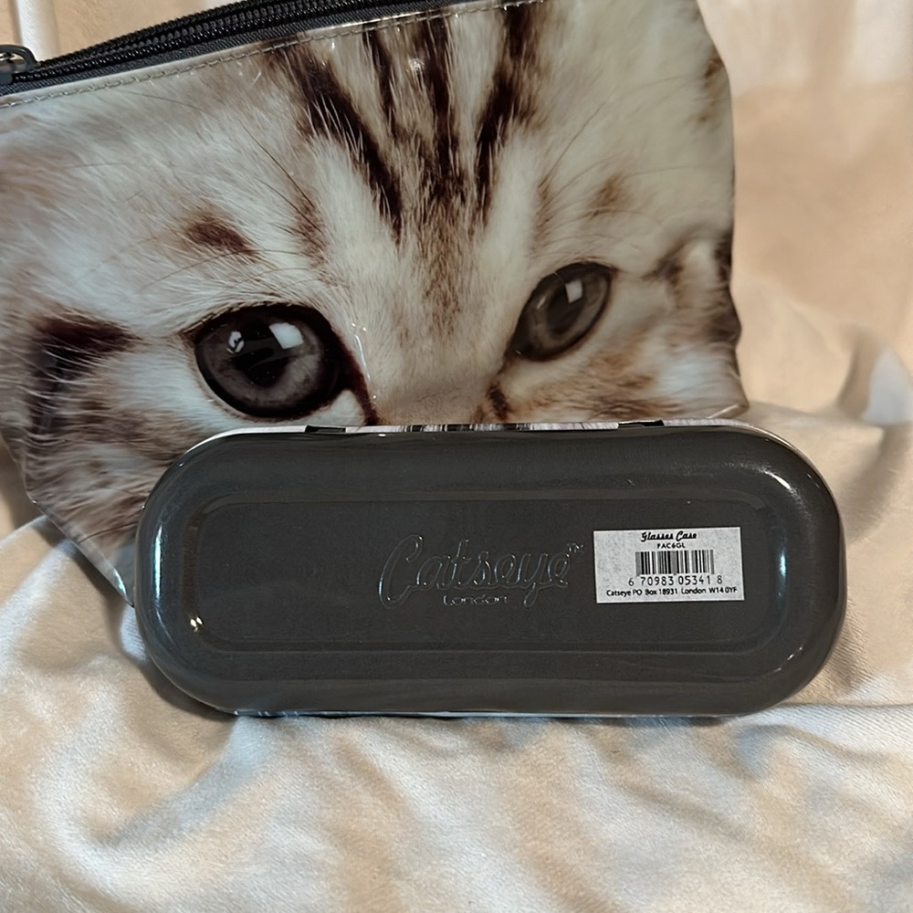 Stocking Stuffer!!! Catseye London Bag and Glasses Case, never used - Picture 4 of 4